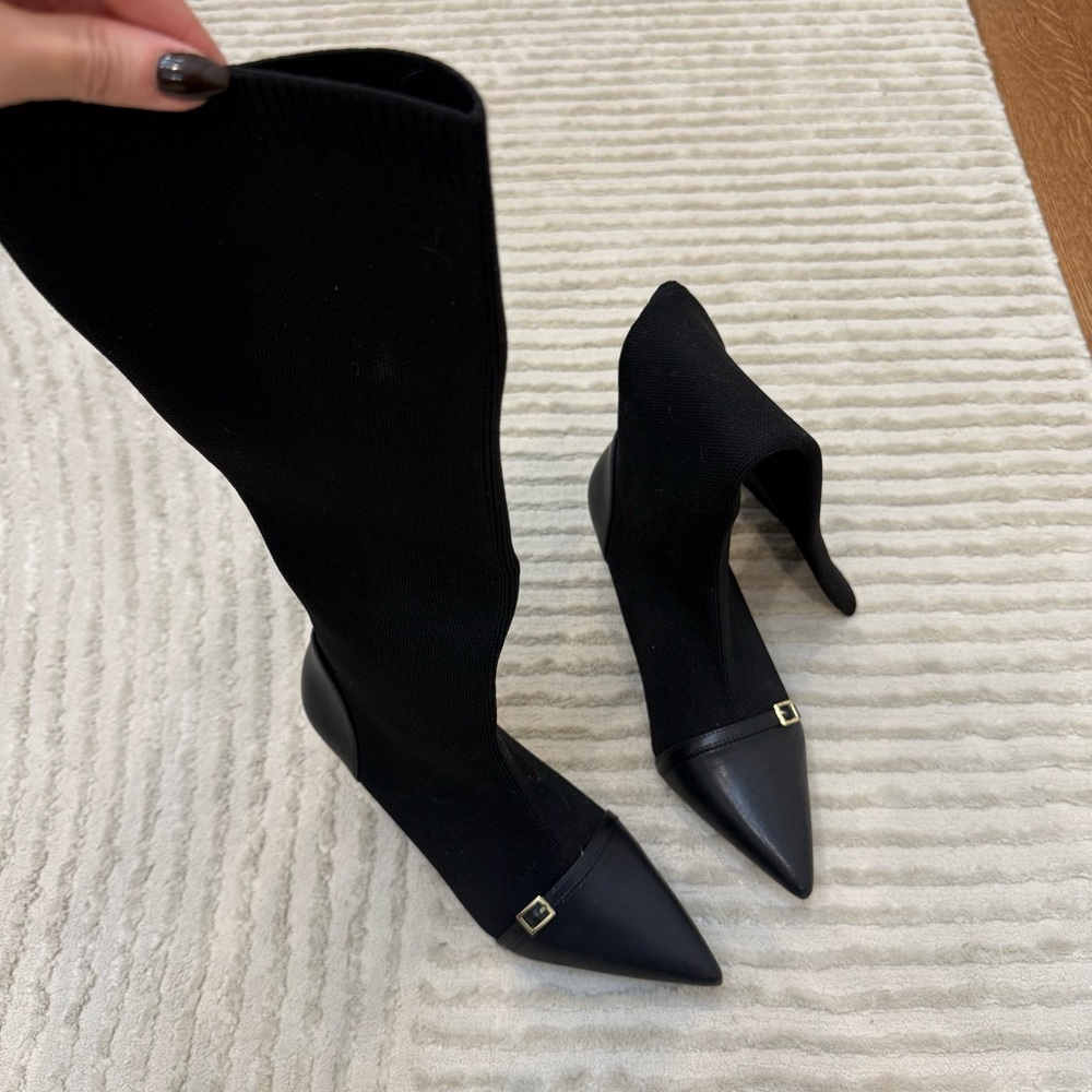 Elegant Black Knee-High Women's Boots - Picture 4 of 7